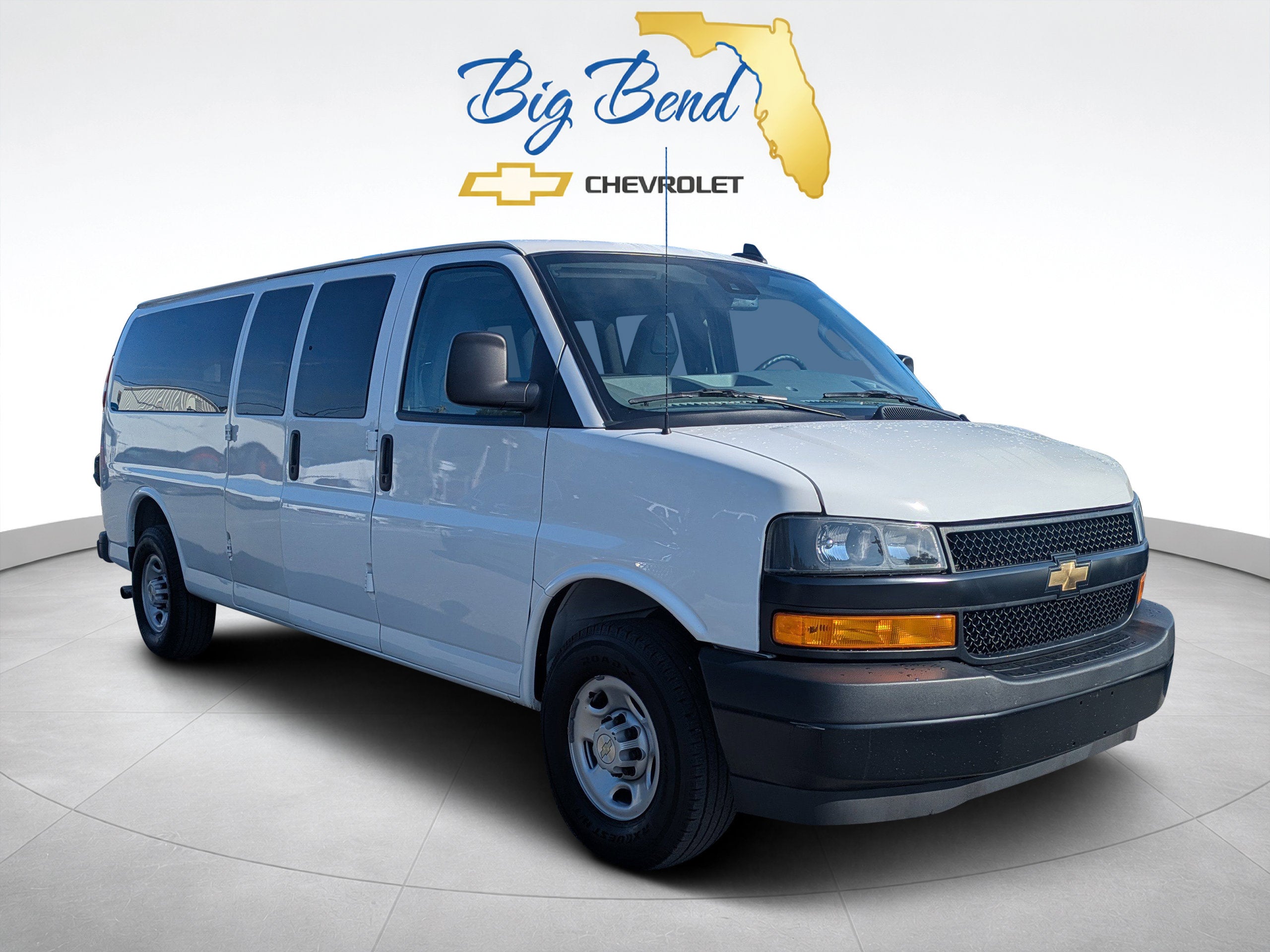 2024 Chevrolet Express Passenger 3500