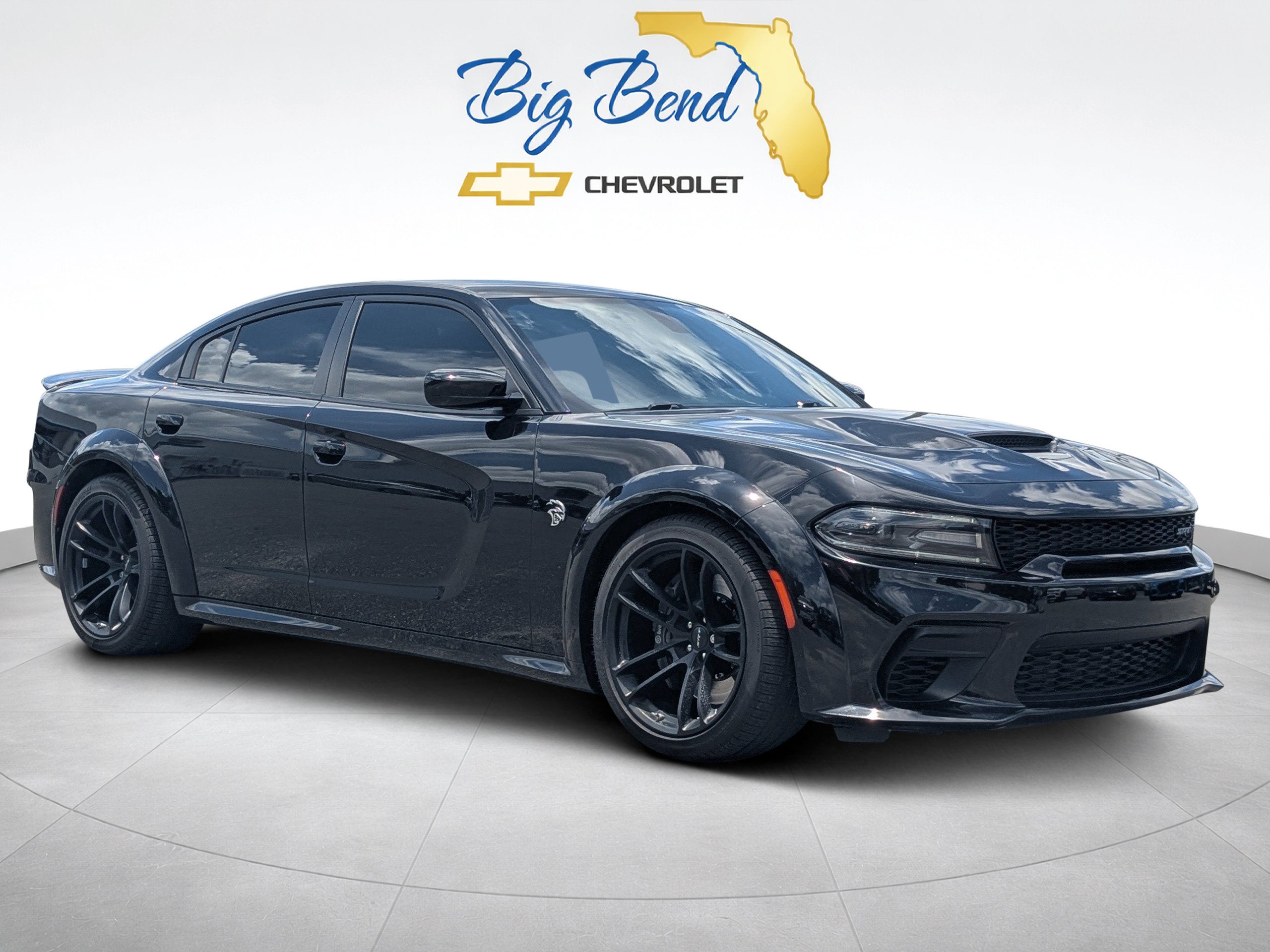 2020 Dodge Charger SRT Hellcat RWD in Black — front three-quarter view
