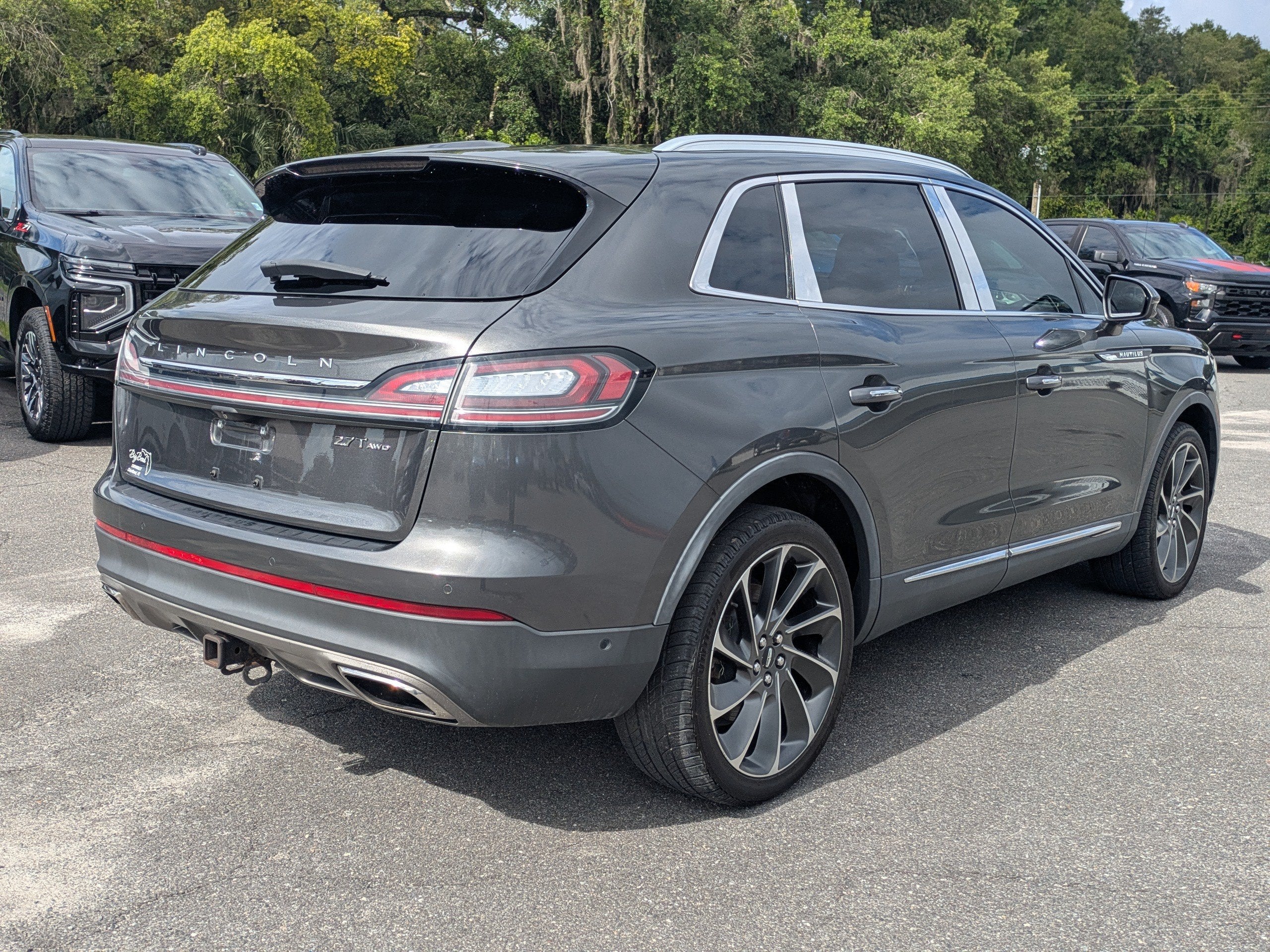 2019 Lincoln Nautilus — interior view