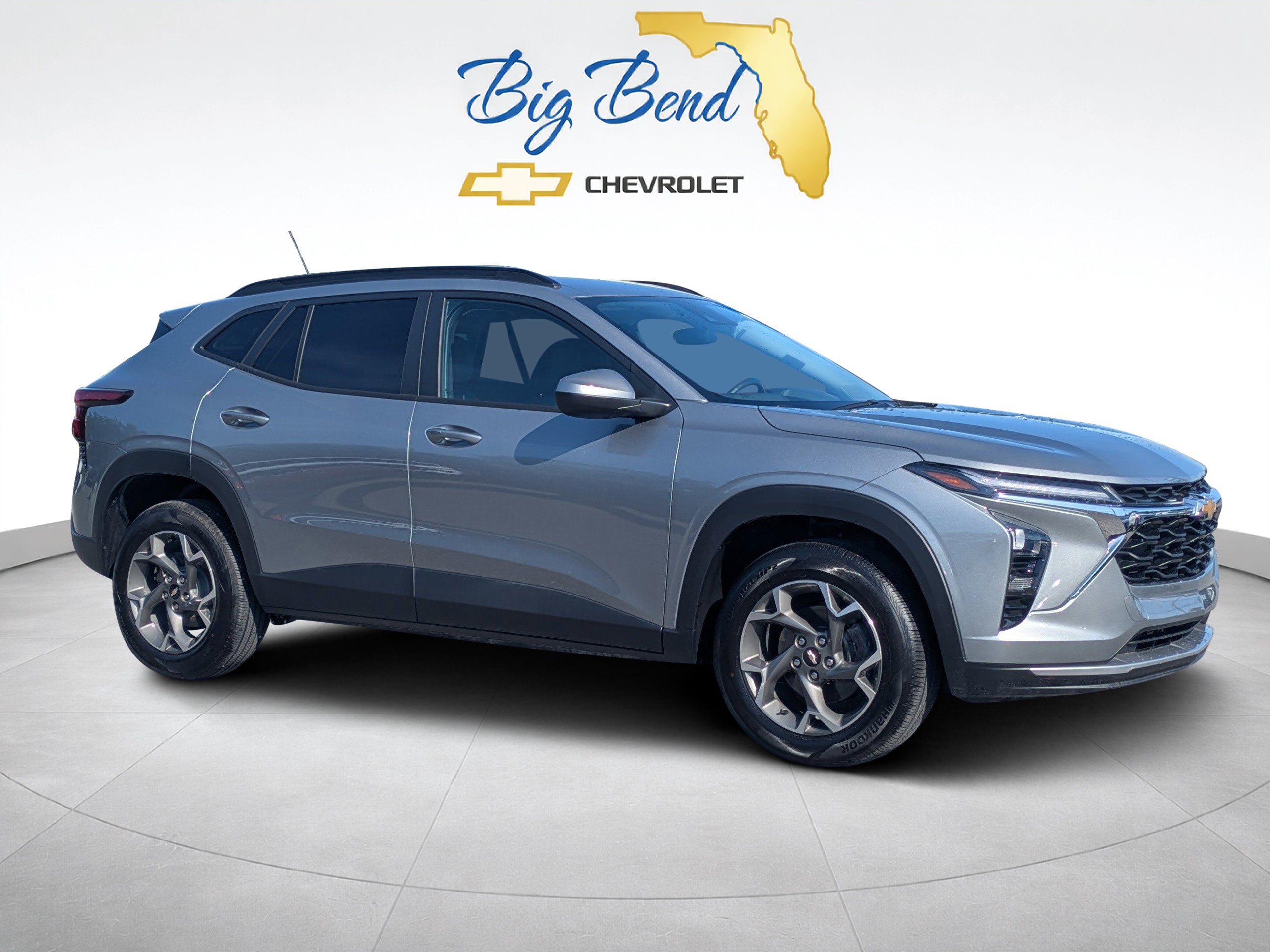 2025 Chevrolet Trax LT in Sterling Gray Metallic — front three-quarter view